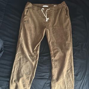 Men’s corduroy jogger pants
